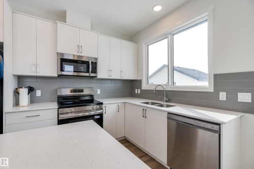 330 Edgemont Drive, Edmonton, AB - Indoor Photo Showing Kitchen With Stainless Steel Kitchen With Double Sink