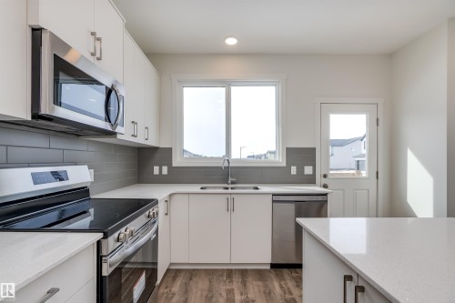 330 Edgemont Drive, Edmonton, AB - Indoor Photo Showing Kitchen With Stainless Steel Kitchen With Double Sink
