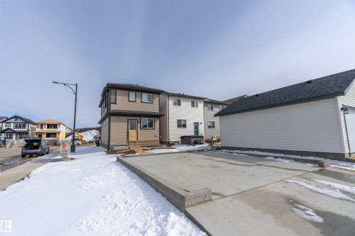 330 Edgemont Drive, Edmonton, AB - Outdoor