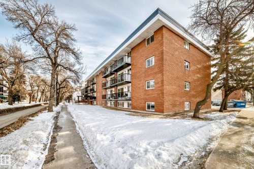 102 10149 83 Avenue, Edmonton, AB - Outdoor