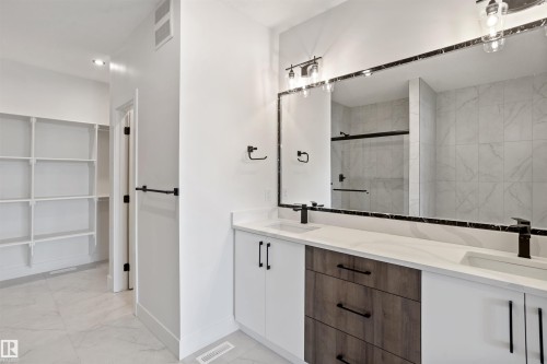 203 Basin Court, Leduc, AB - Indoor Photo Showing Bathroom
