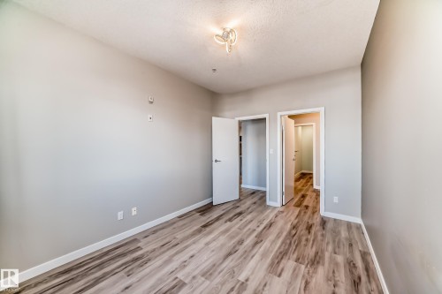 105 4316 139 Avenue, Edmonton, AB - Indoor Photo Showing Other Room
