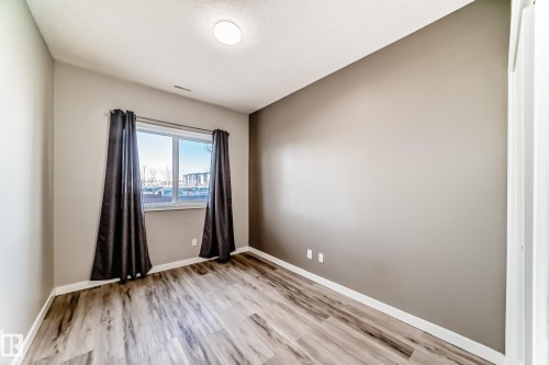 105 4316 139 Avenue, Edmonton, AB - Indoor Photo Showing Other Room
