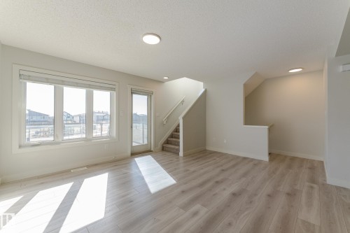 2653 196A, Edmonton, AB - Indoor Photo Showing Other Room