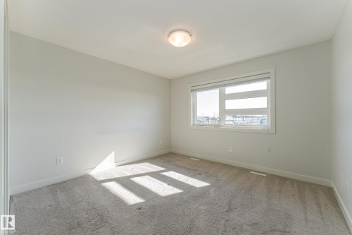 2653 196A, Edmonton, AB - Indoor Photo Showing Other Room