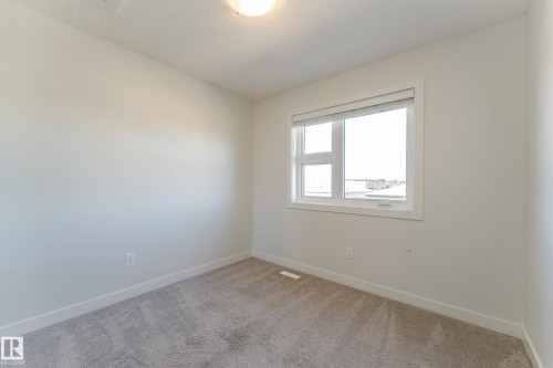 2653 196A, Edmonton, AB - Indoor Photo Showing Other Room