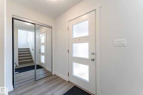 2653 196A, Edmonton, AB - Indoor Photo Showing Other Room