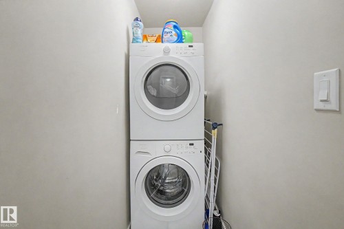85 2803 James Mowatt Trail, Edmonton, AB - Indoor Photo Showing Laundry Room