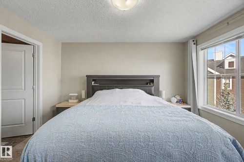 85 2803 James Mowatt Trail, Edmonton, AB - Indoor Photo Showing Bedroom