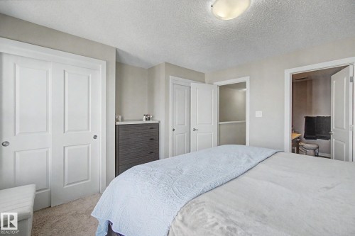 85 2803 James Mowatt Trail, Edmonton, AB - Indoor Photo Showing Bedroom