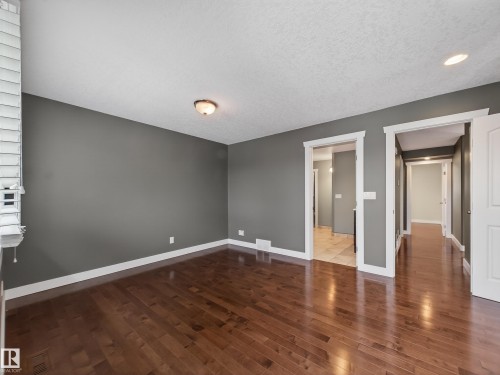 82 Mission Avenue, St. Albert, AB - Indoor Photo Showing Other Room