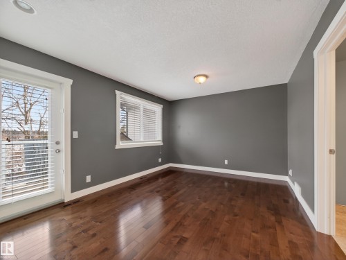82 Mission Avenue, St. Albert, AB - Indoor Photo Showing Other Room