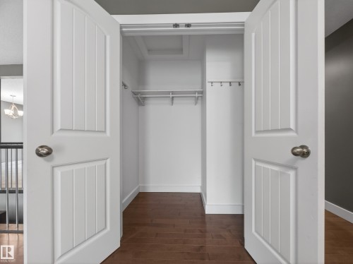 82 Mission Avenue, St. Albert, AB - Indoor