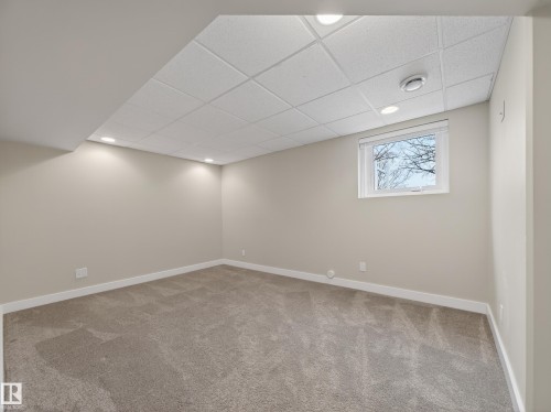 82 Mission Avenue, St. Albert, AB - Indoor Photo Showing Other Room