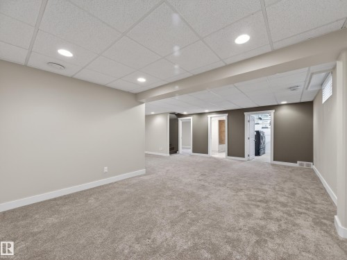 82 Mission Avenue, St. Albert, AB - Indoor