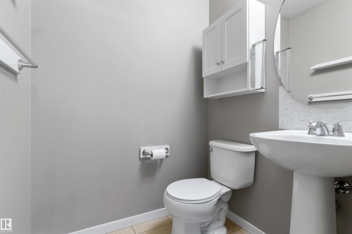 17588 59 Street, Edmonton, AB - Indoor Photo Showing Bathroom
