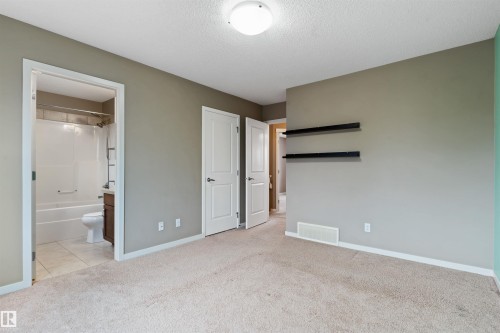 17588 59 Street, Edmonton, AB - Indoor