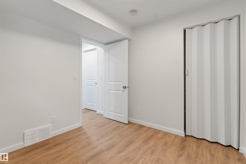 17588 59 Street, Edmonton, AB - Indoor Photo Showing Other Room