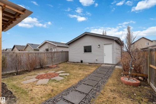 17588 59 Street, Edmonton, AB - Outdoor