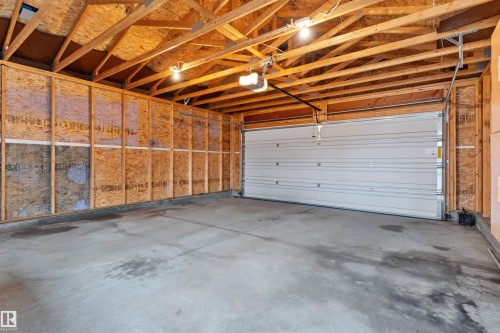 17588 59 Street, Edmonton, AB - Indoor Photo Showing Garage