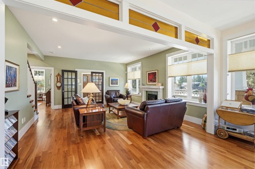 14504 Mackenzie Drive, Edmonton, AB 