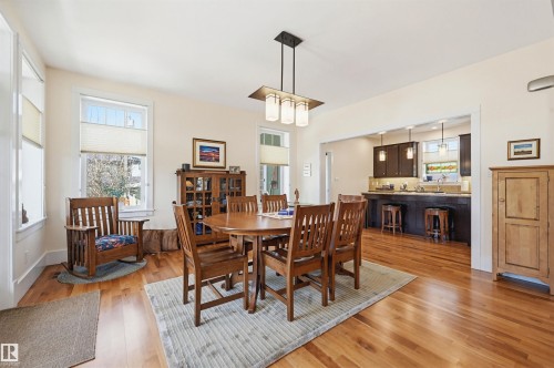 14504 Mackenzie Drive, Edmonton, AB 