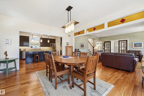 14504 Mackenzie Drive, Edmonton, AB 