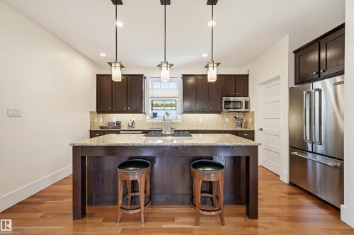 14504 Mackenzie Drive, Edmonton, AB 