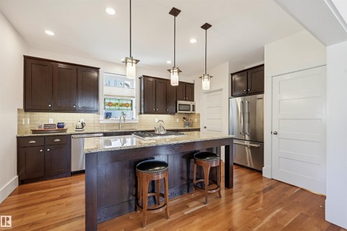 14504 Mackenzie Drive, Edmonton, AB 