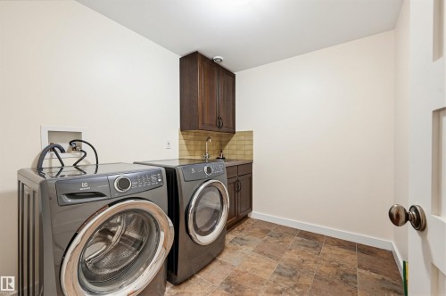 14504 Mackenzie Drive, Edmonton, AB 