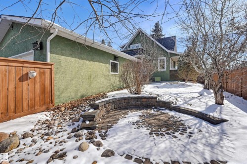 14504 Mackenzie Drive, Edmonton, AB 