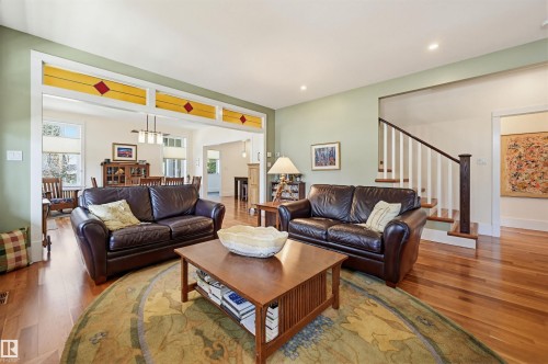 14504 Mackenzie Drive, Edmonton, AB 