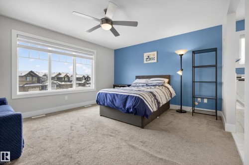 1468 Enright Landing, Edmonton, AB - Indoor Photo Showing Bedroom