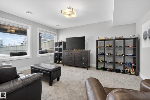 1468 Enright Landing, Edmonton, AB - Indoor