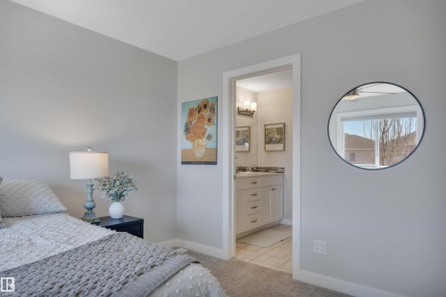 9 Rolston Close, Leduc, AB - Indoor Photo Showing Bedroom