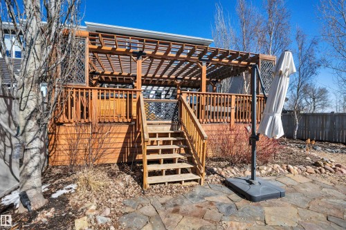 9 Rolston Close, Leduc, AB - Outdoor