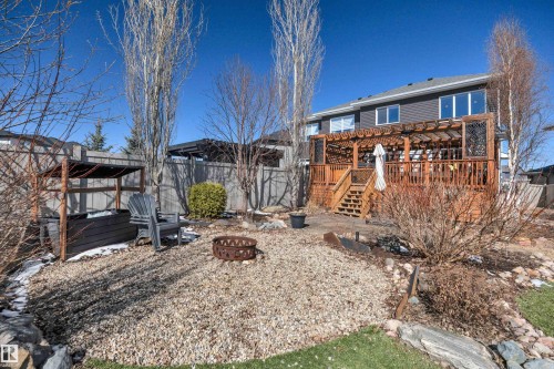 9 Rolston Close, Leduc, AB - Outdoor