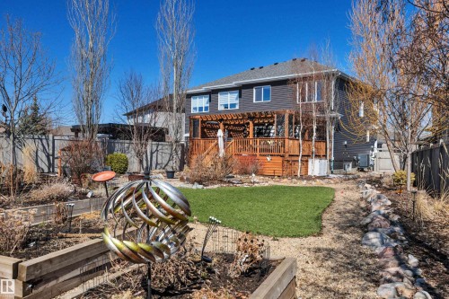 9 Rolston Close, Leduc, AB - Outdoor