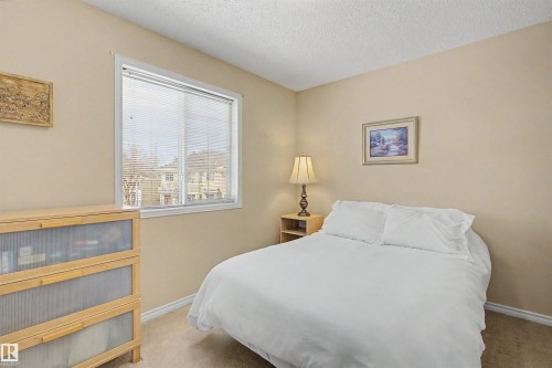 56 1780 Glastonbury Blvd, Edmonton, AB - Indoor Photo Showing Bedroom