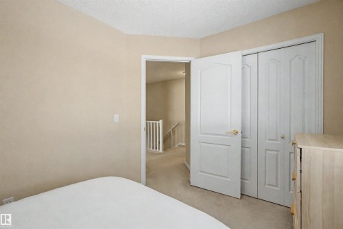 56 1780 Glastonbury Blvd, Edmonton, AB - Indoor Photo Showing Bedroom