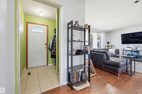 8507 149 Street, Edmonton, AB - Indoor