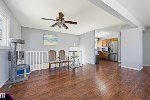 8507 149 Street, Edmonton, AB - Indoor