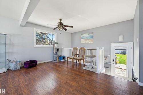 8507 149 Street, Edmonton, AB - Indoor
