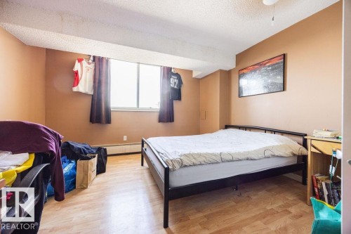 1702 13910 Stony Plain Road, Edmonton, AB - Indoor Photo Showing Bedroom