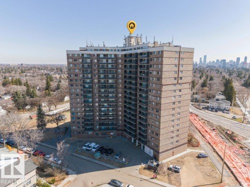 1702 13910 Stony Plain Road, Edmonton, AB - Outdoor
