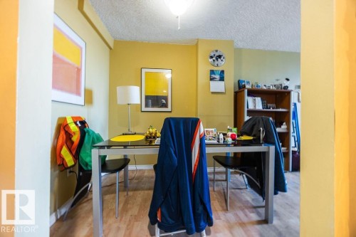 1702 13910 Stony Plain Road, Edmonton, AB - Indoor