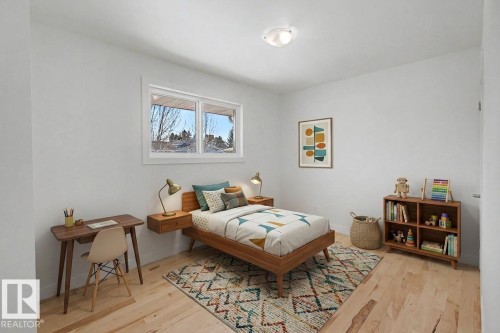 Edmonton, AB - Indoor