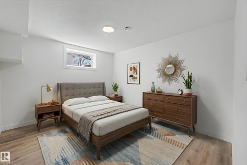 Edmonton, AB - Indoor Photo Showing Bedroom