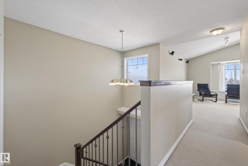9144 207 Street, Edmonton, AB - Indoor Photo Showing Other Room