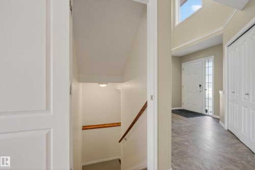 9144 207 Street, Edmonton, AB - Indoor Photo Showing Other Room